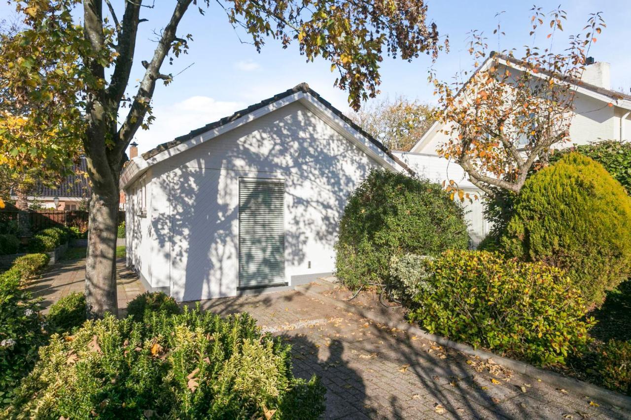Holiday Home Beach Bubbles - Near The Beach With Big Garden - Not For Companies Ouddorp Eksteriør bilde